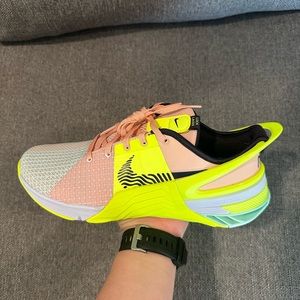 Nike Metcon 8 Arctic Orange/Cave Purple/Volt